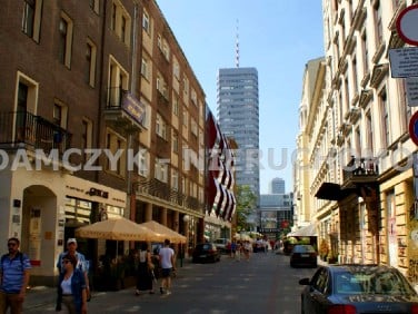 Budynek użytkowy Warszawa