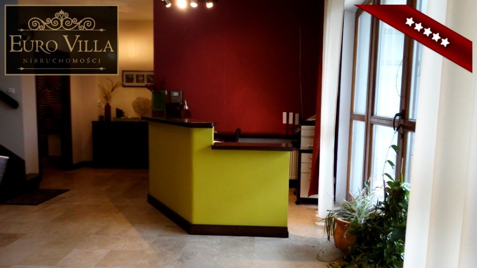 Budynek użytkowy Warszawa