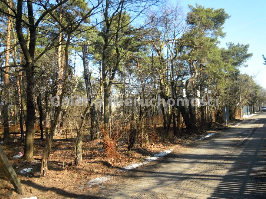 Pusta działka Warszawa