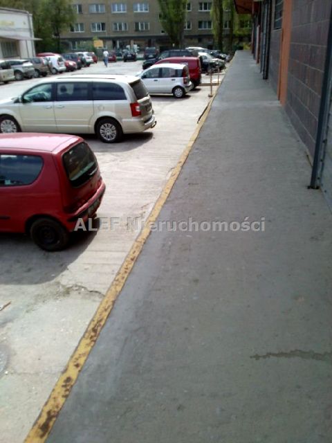 Budynek użytkowy Warszawa