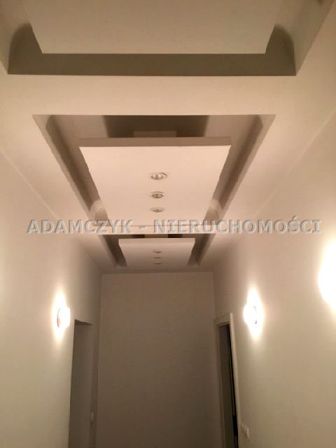 Budynek użytkowy Warszawa