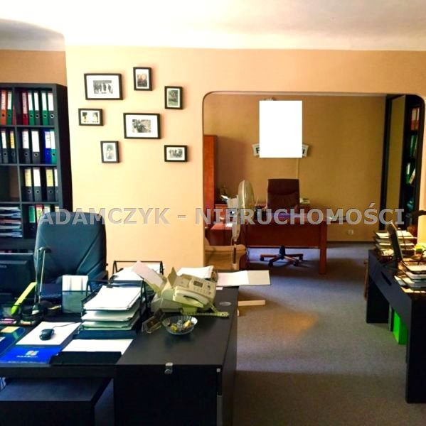 Budynek użytkowy Warszawa