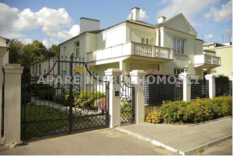 Budynek użytkowy Warszawa