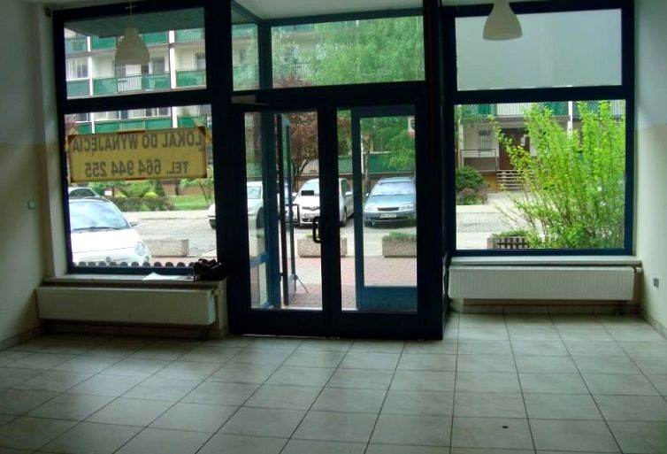 Budynek użytkowy Warszawa