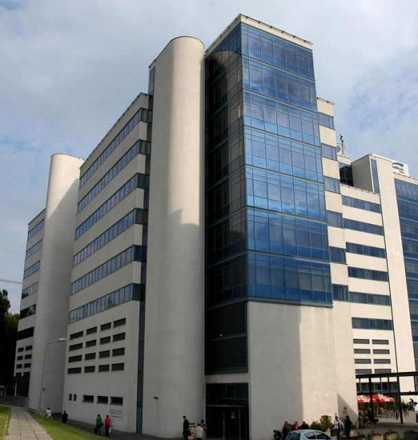 Budynek użytkowy Warszawa