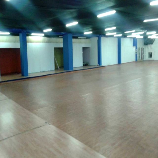 Budynek użytkowy Warszawa