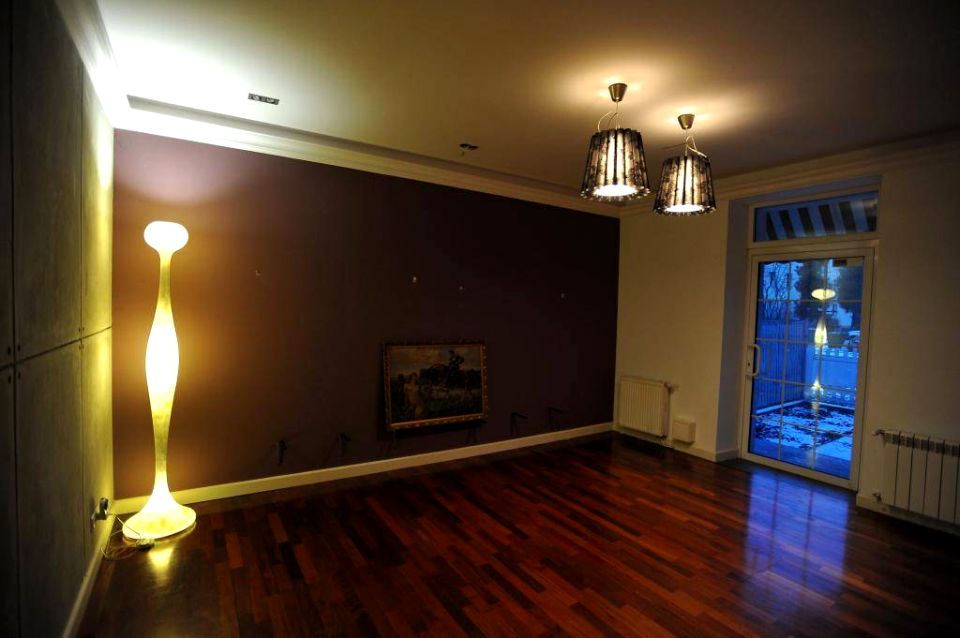 Budynek użytkowy Warszawa