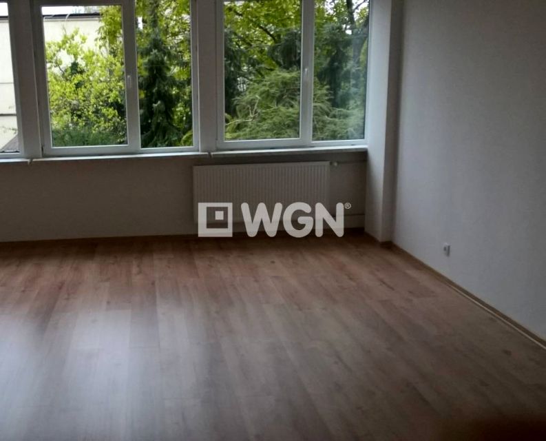 Budynek użytkowy Warszawa