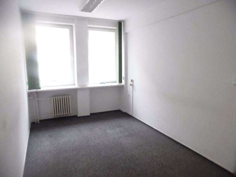 Budynek użytkowy Warszawa