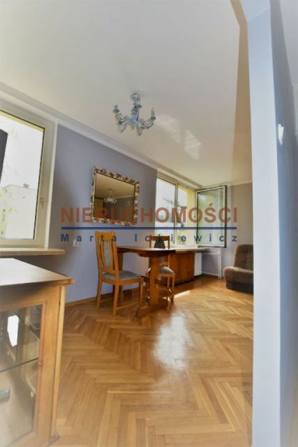 Mieszkanie dom wielorodzinny Warszawa