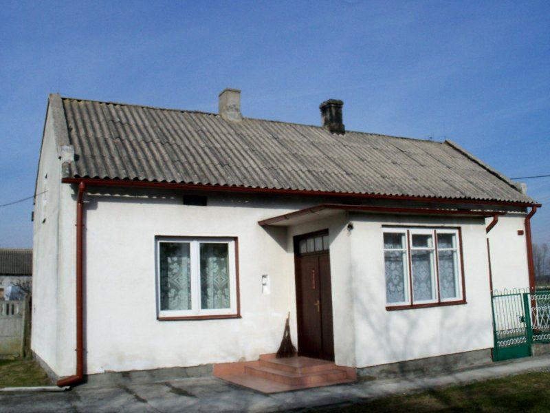 Dom Sierakowice Lewe