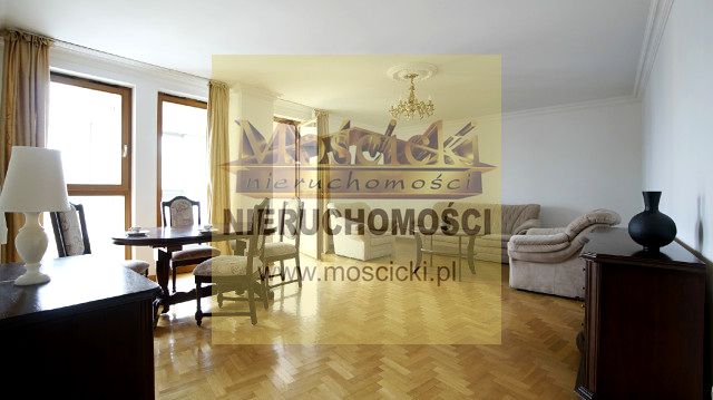 Mieszkanie przy lesie
