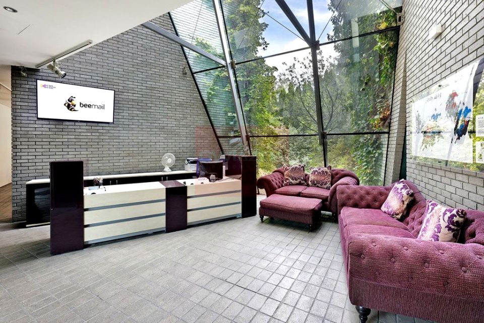 Budynek użytkowy Warszawa