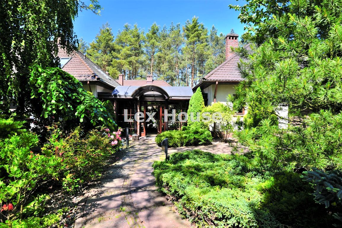 2009 mansion built in the style of a traditional Polish noble house r