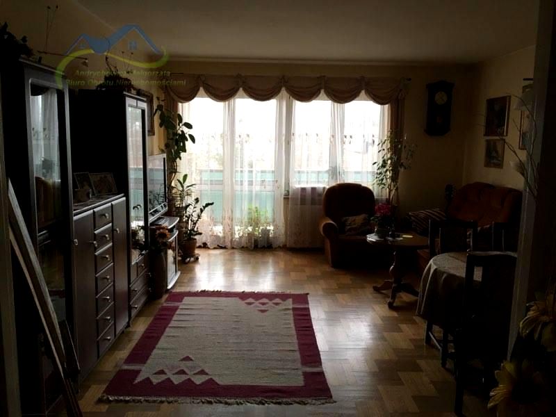 Mieszkanie blok mieszkalny Warszawa