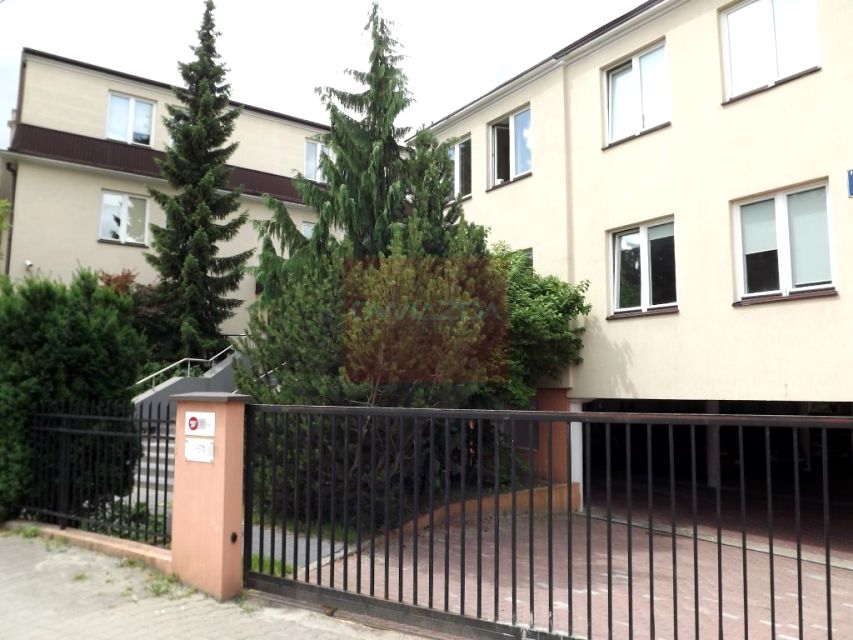 Budynek użytkowy Warszawa