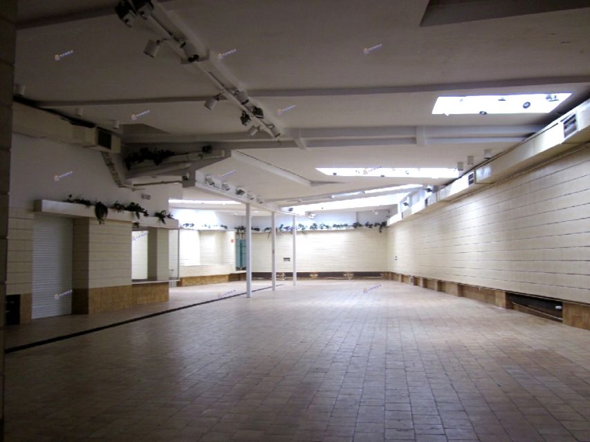 Budynek użytkowy Warszawa