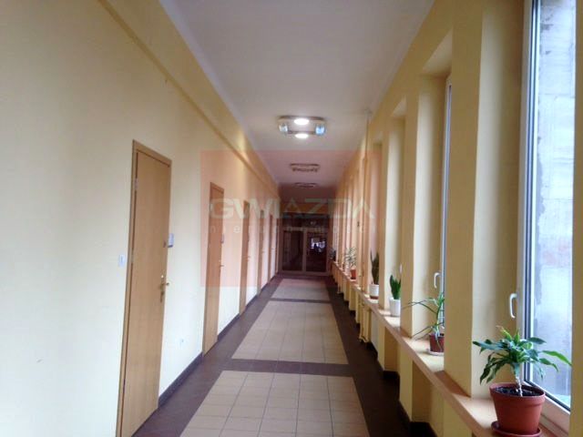 Budynek użytkowy Warszawa