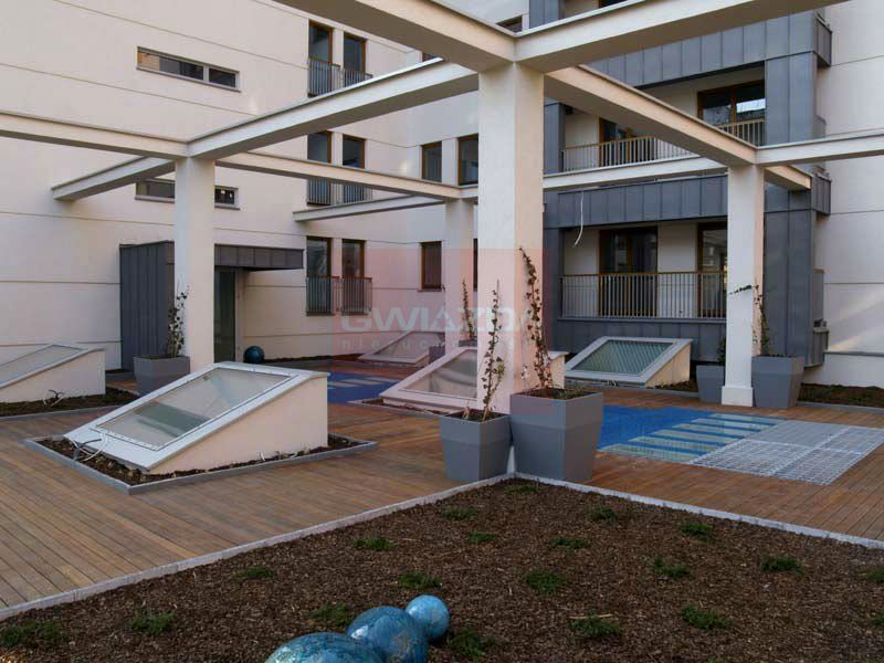 Budynek użytkowy Warszawa