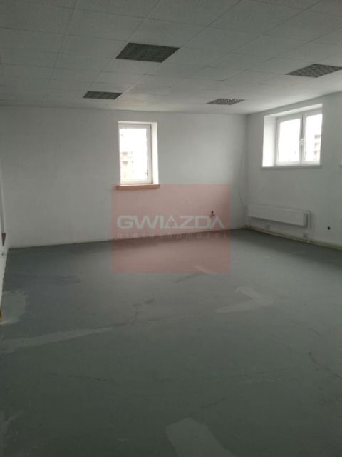 Budynek użytkowy Warszawa