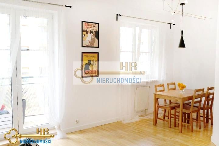 Mieszkanie blok mieszkalny Warszawa