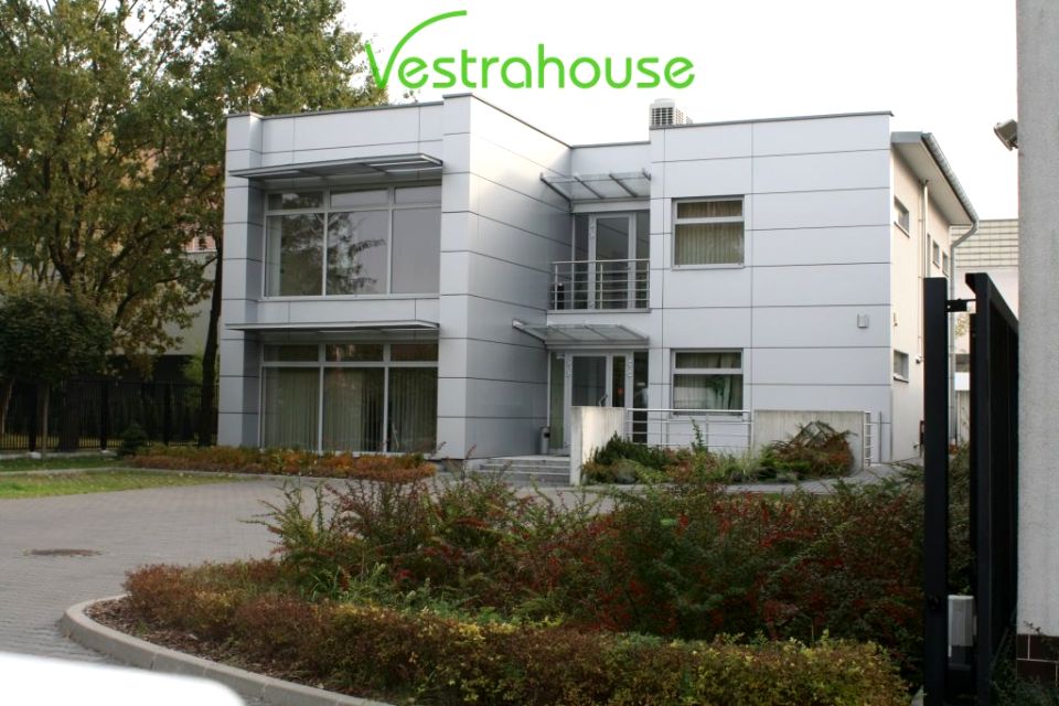 Budynek użytkowy Warszawa