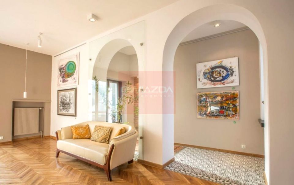 Budynek użytkowy Warszawa