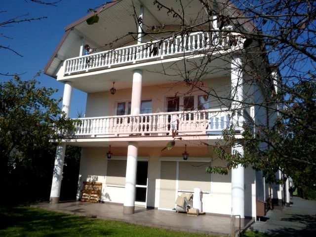 Budynek użytkowy Warszawa