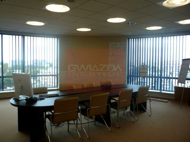 Budynek użytkowy Warszawa