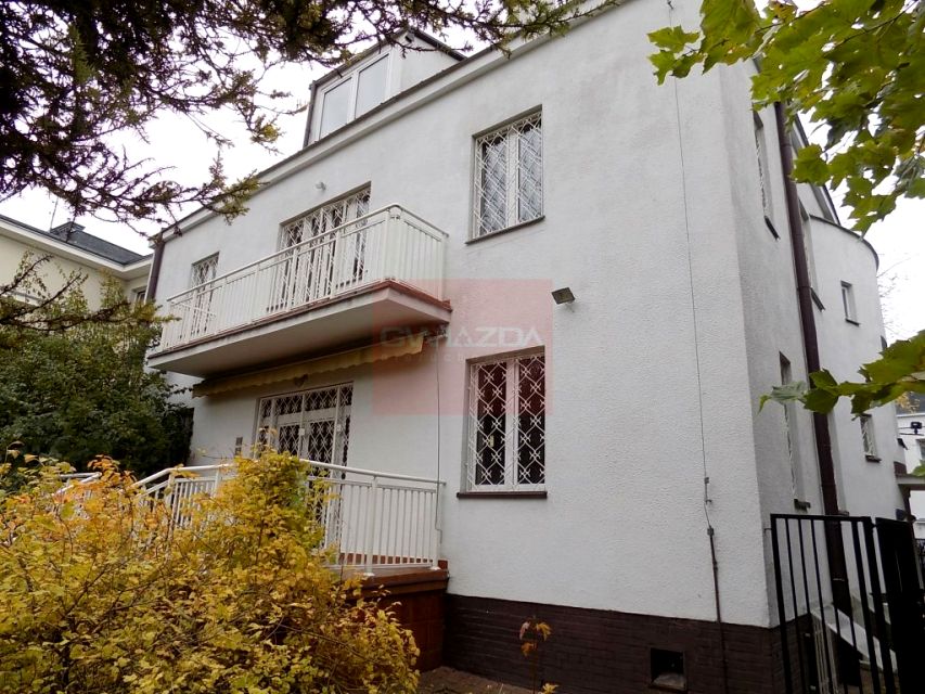 Budynek użytkowy Warszawa