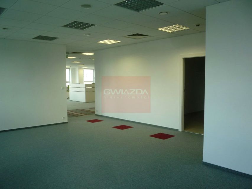 Budynek użytkowy Warszawa