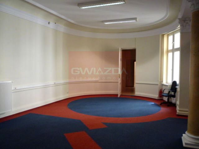 Budynek użytkowy Warszawa