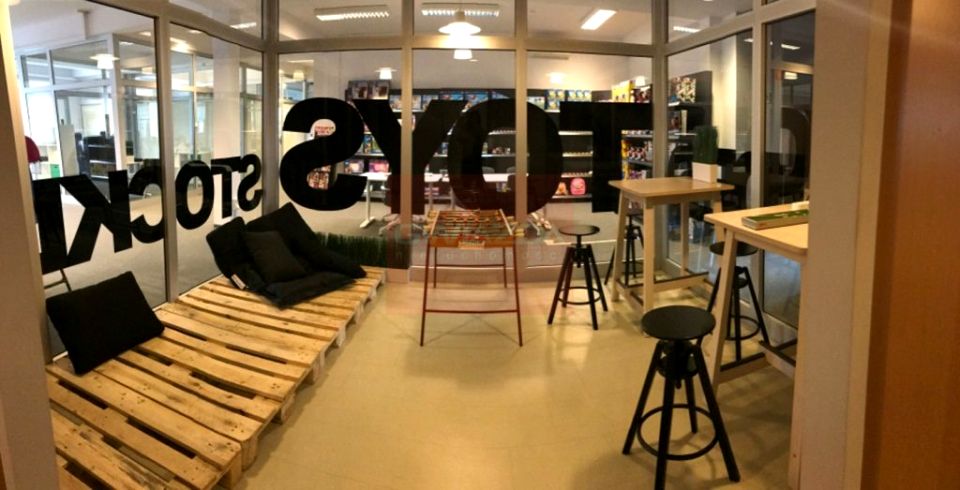 Budynek użytkowy Warszawa