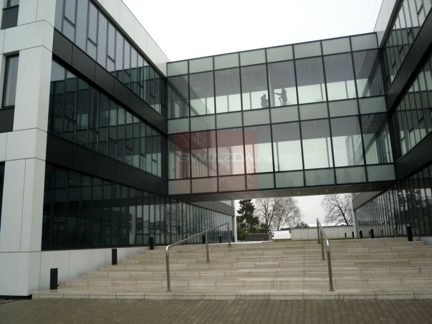 Budynek użytkowy Warszawa