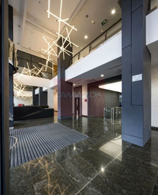 Budynek użytkowy Warszawa