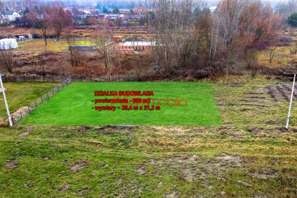 Działka nad jeziorem