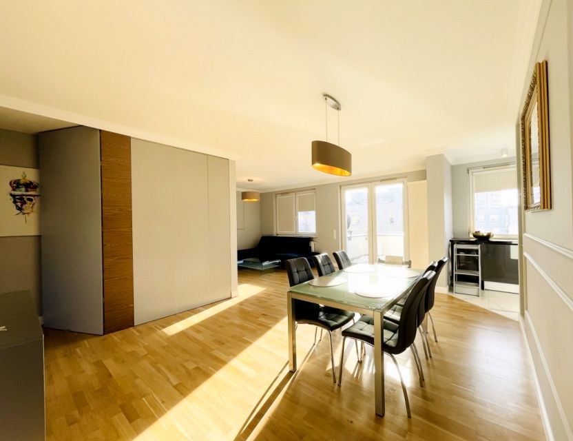 Mieszkanie blok mieszkalny Warszawa