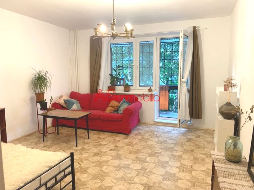 Mieszkanie blok mieszkalny nad rzeką