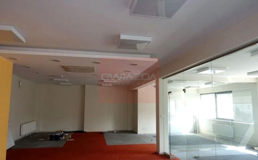 Budynek użytkowy Warszawa