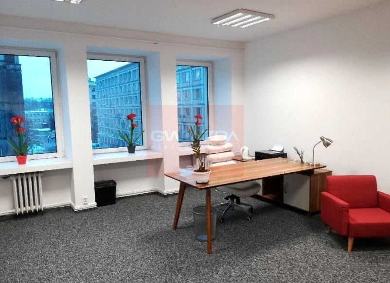 Budynek użytkowy Warszawa