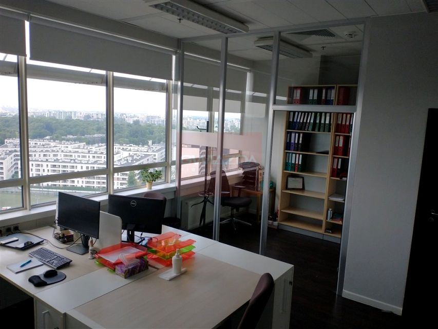 Budynek użytkowy Warszawa