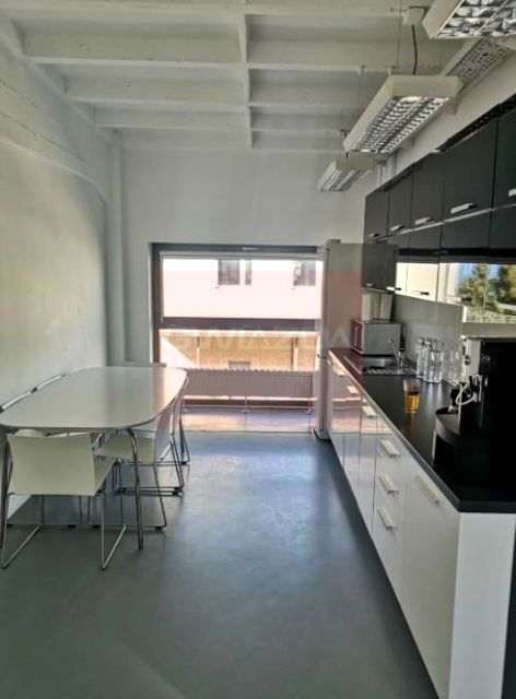 Budynek użytkowy Warszawa