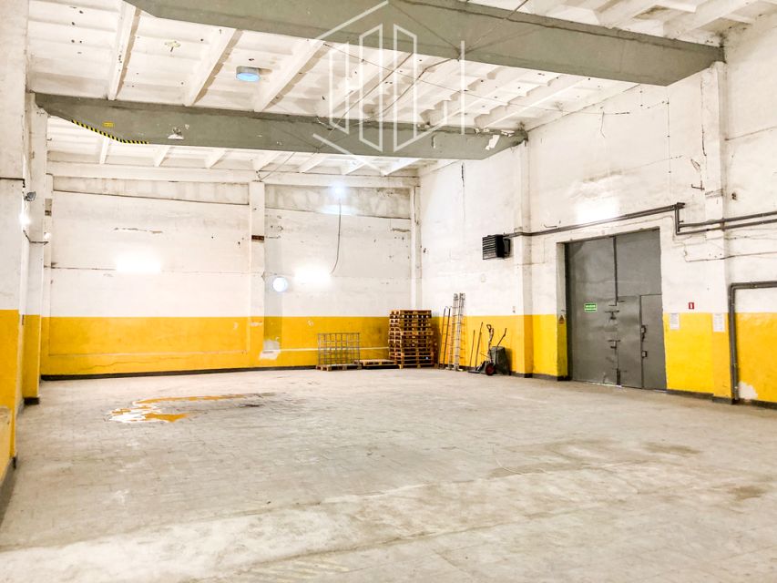 Budynek użytkowy Warszawa