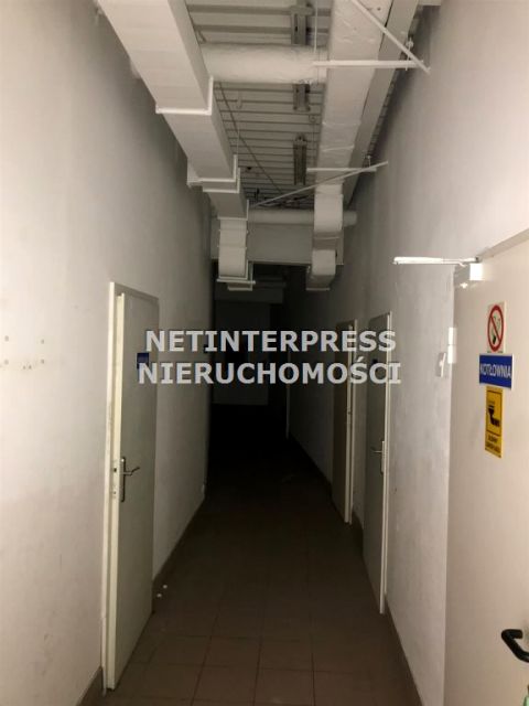 Budynek użytkowy Warszawa