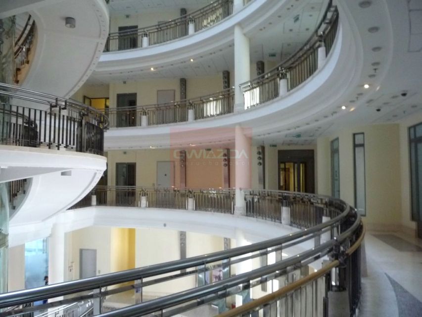 Budynek użytkowy Warszawa