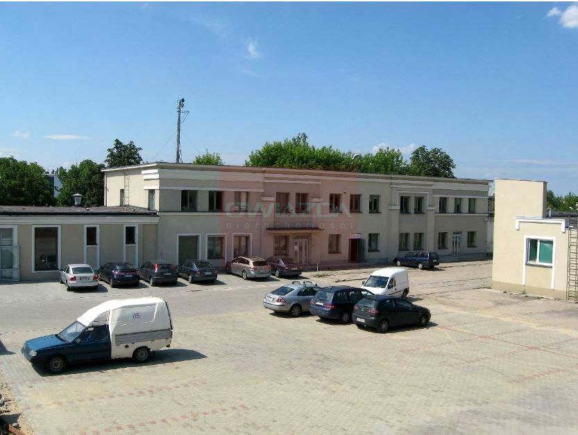 Budynek użytkowy Warszawa