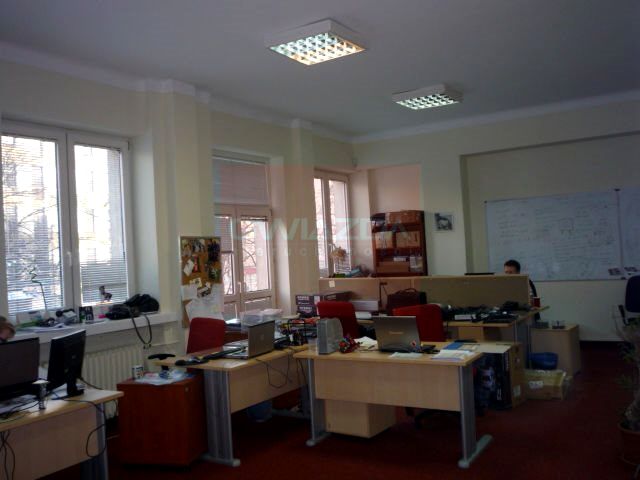 Budynek użytkowy Warszawa