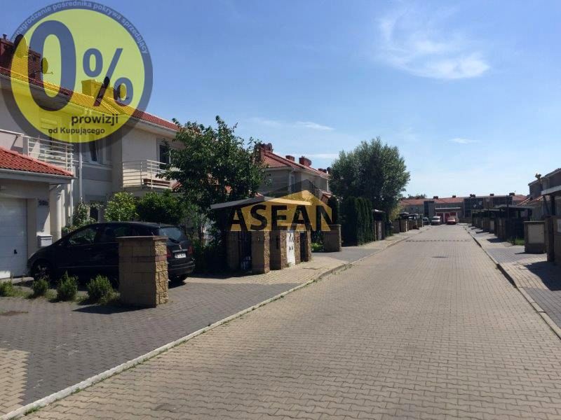 Dom Wólka Kosowska