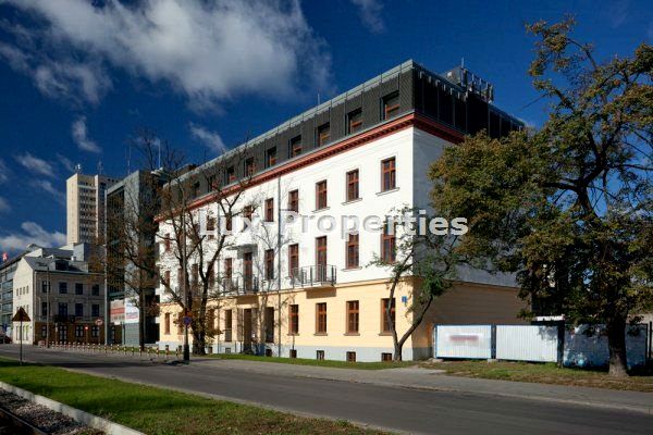Budynek użytkowy Warszawa