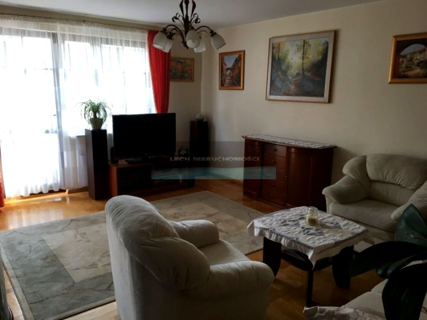 Mieszkanie blok mieszkalny Warszawa